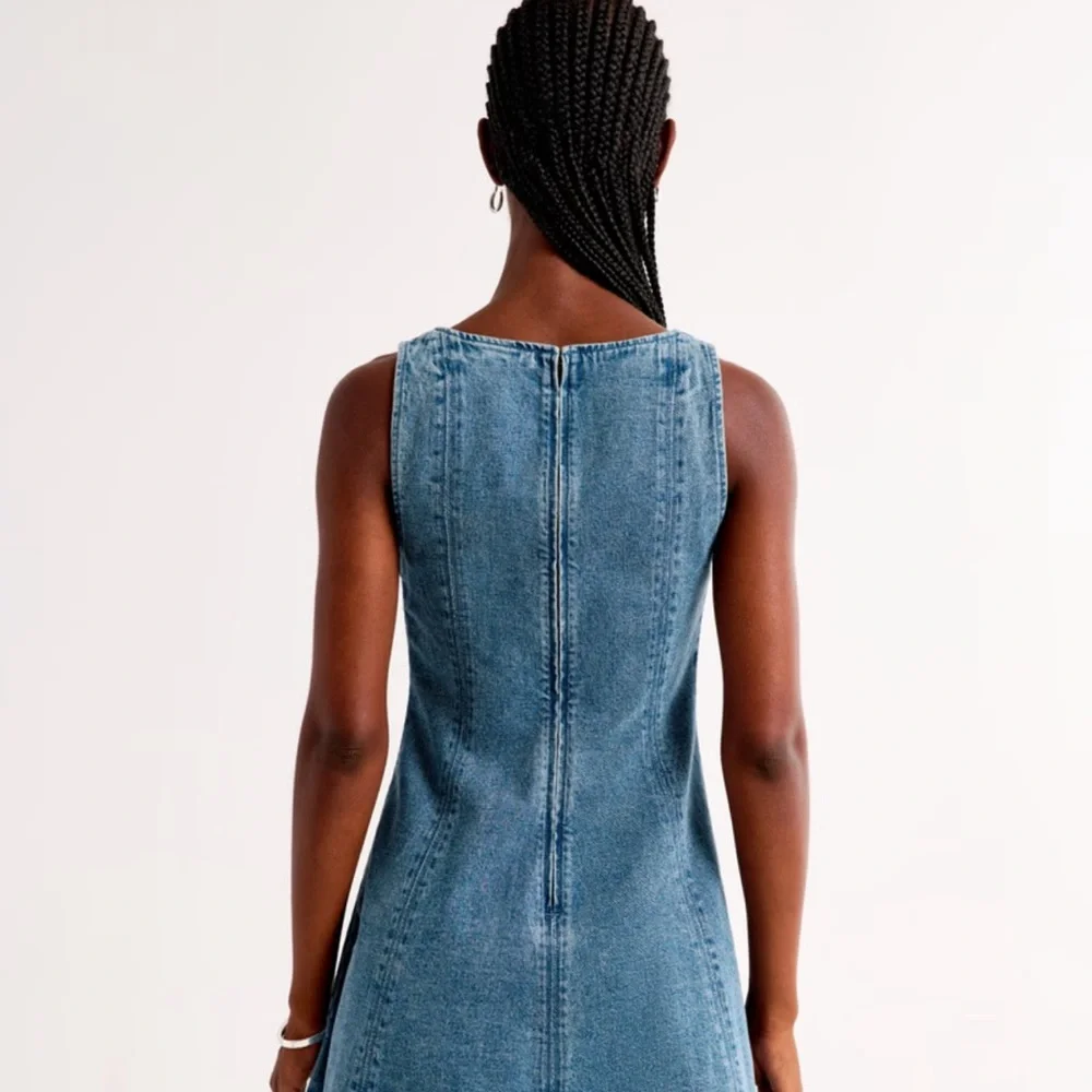 Abercrombie & Fitch Light Blue Denim Square Neck Dress - Picture 3 of 6
